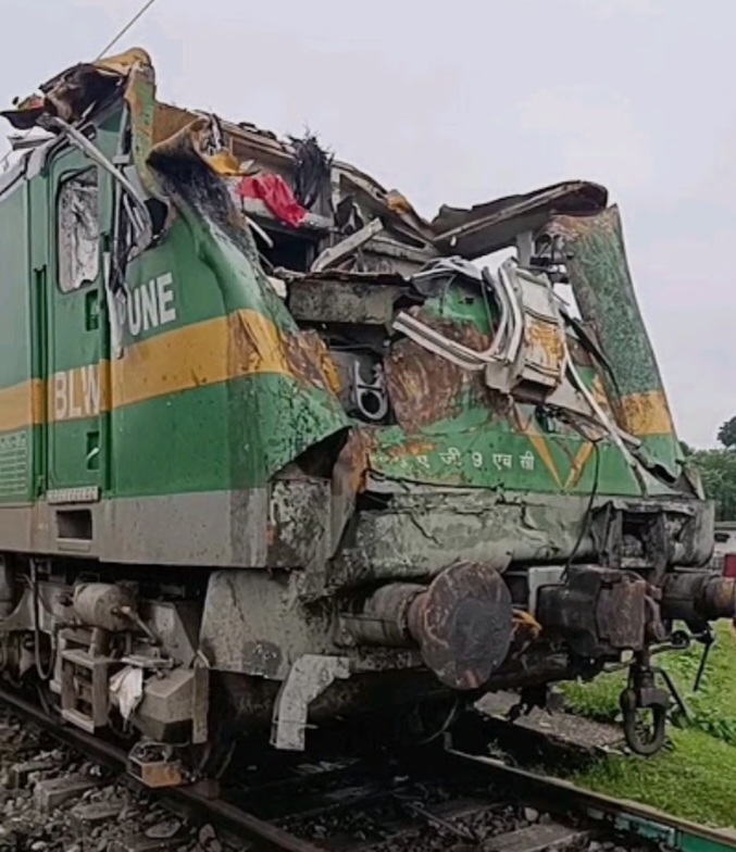 Kanchanjunga Accident: ट्रेन चालक संघों का दावा-मालगाड़ी के चालक की नहीं थी गलती