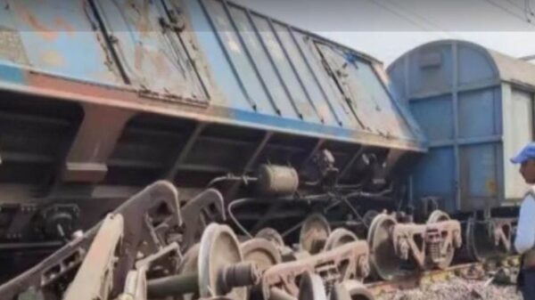 Good's Train derailed : पश्चिम बंगाल के न्यू जलपाईगुड़ी में अब मालगाड़ी बेपटरी, कोई हताहत नहीं