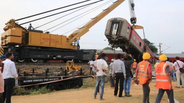Mumbai Mail Accident : हावड़ा-मुंबई मार्ग पर 60 घंटे बाद सामान्य हुआ रेल परिचालन, सीआरएस इंक्वायरी शुरू