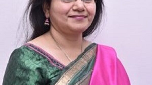 Smt. Vijaylaxmi Kaushik appointed as AM (Signal), Railway Board, IRSTMU express it's joy